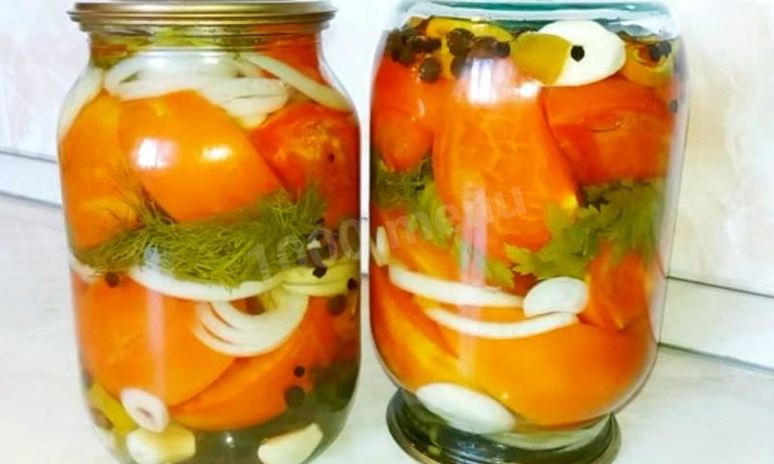 Рецепт помидоров дольками с чесноком на зиму