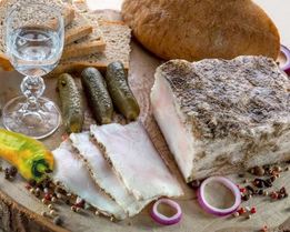 Сало на зиму в банках в рассоле