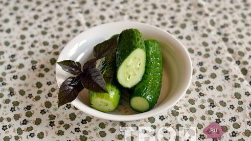 быстрые малосольные огурцы