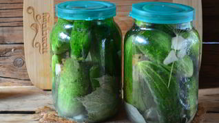 Малосольные огурцы хрустящие