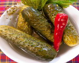 Малосольные огурцы по-абхазски