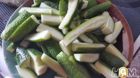 малосольные огурцы с горчицей в пакете