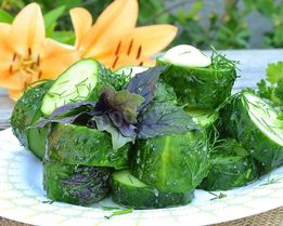 Малосольные огурцы за 5 минут в мешке