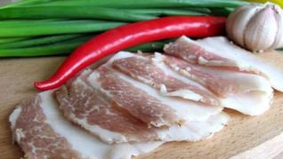 Сало со специями