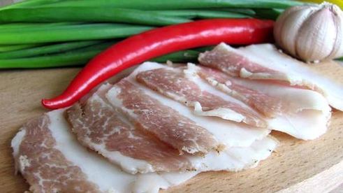 сало со специями