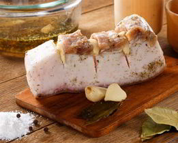 Сало в чесночном рассоле