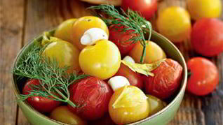 Соленые помидоры черри