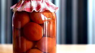 Соленые помидоры