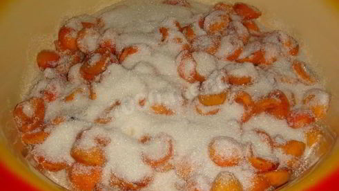 абрикосовое варенье в собственном соку