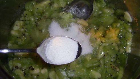 изумрудное варенье из киви