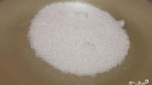 клубничное варенье жидкое