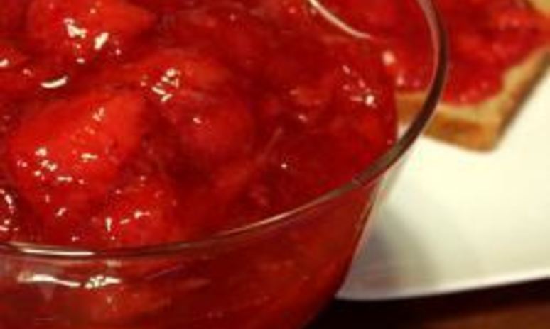 Рецепт простого клубничного варенья