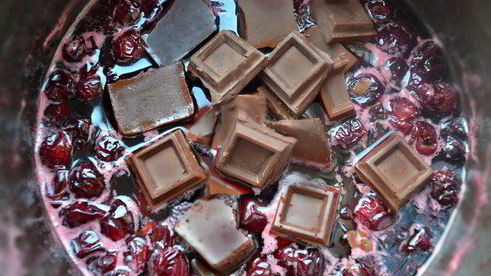 шоколадно-вишневое варенье