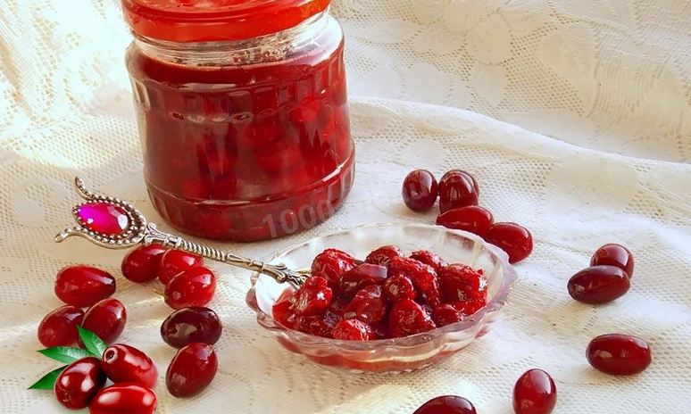 Рецепт варенья из кизила с косточками пятиминутка