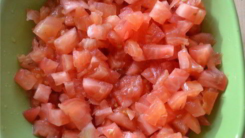 баклажанные лодочки, начиненные мясом и белыми грибами, под сырной шубкой