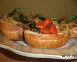 Брускетта с запеченными овощами