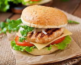 Бургер с сыром и курицей