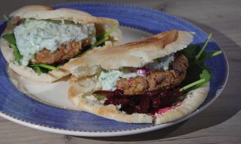 Рецепт бургеров с ягнятиной, фетой и оливками