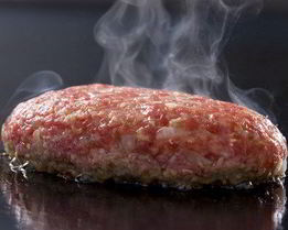 Домашняя котлета для бургера с зеленым луком и овсянкой