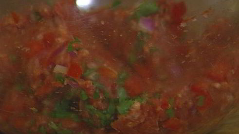 гамбургеры с ягнятиной, сладким перцем и базиликом