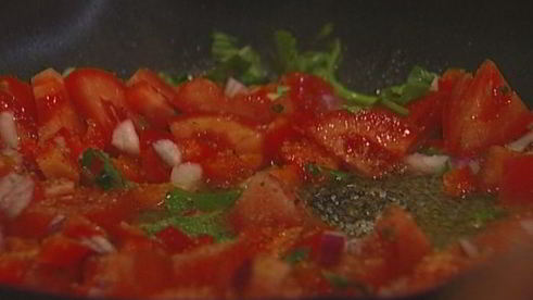 гамбургеры с ягнятиной, сладким перцем и базиликом