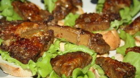 бутерброды с глазированной печенью