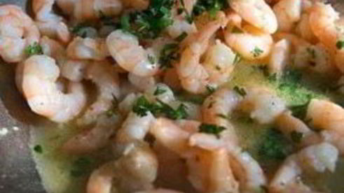 бутерброды с креветками и сыром