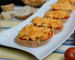 Бутерброды с морковью и сыром