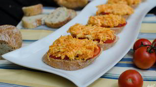 Бутерброды с морковью и сыром