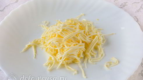 бутерброды с печенью трески и яйцами