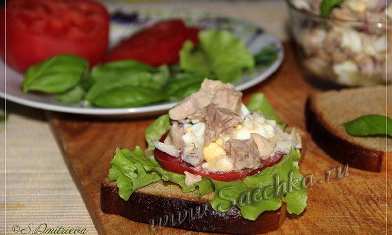 Рецепт бутербродов с печенью трески и яйцом