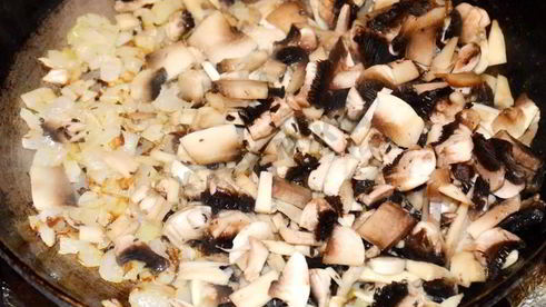 горячие бутерброды с грибами и сыром в духовке