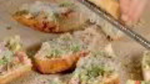 горячие бутерброды с рыбными консервами