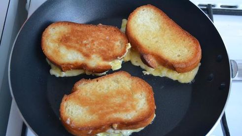 горячий бутерброд с сыром