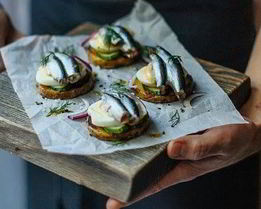 Клевые бутерброды на печеном картофеле