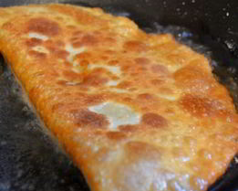 Чебуреки с сыром
