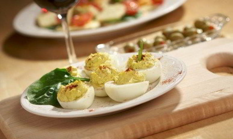 Рецепт фаршированных яиц со шнитт-луком и эстрагоном