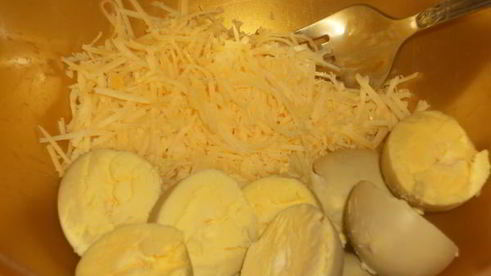 яйца фаршированные с грибами