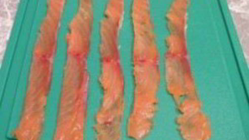 яйца, фаршированные семгой