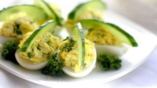 Яйца, фаршированные ветчиной