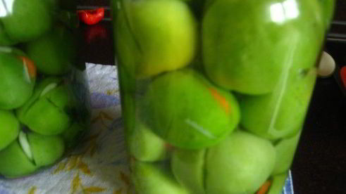 фаршированные зеленые помидоры