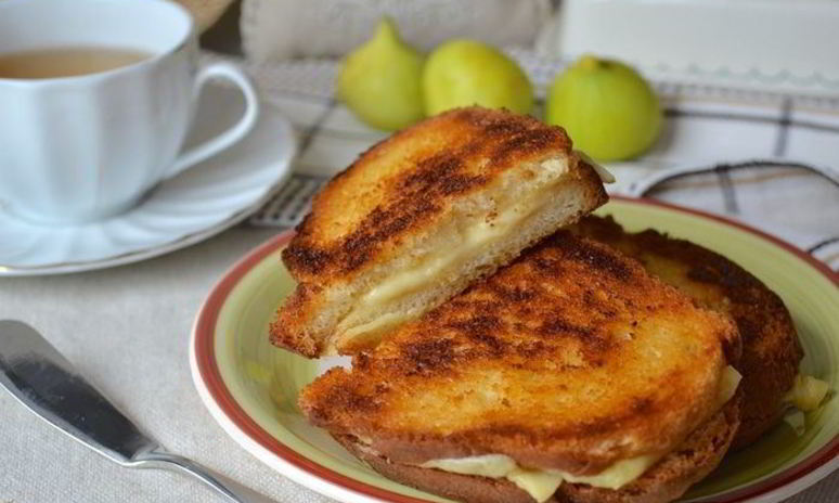 Рецепт гренков с сыром