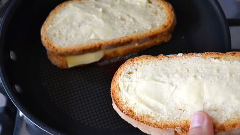 гренки с сыром