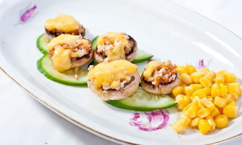 Рецепт грибной закуски с морской начинкой