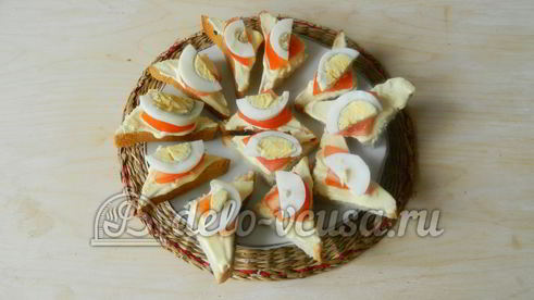 канапе кораблики с огурцом