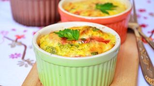 Фритата омлет с ветчиной и сыром