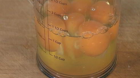 фриттата с картофелем, сладким перцем и зеленым луком