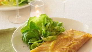 Классический французский омлет с сыром