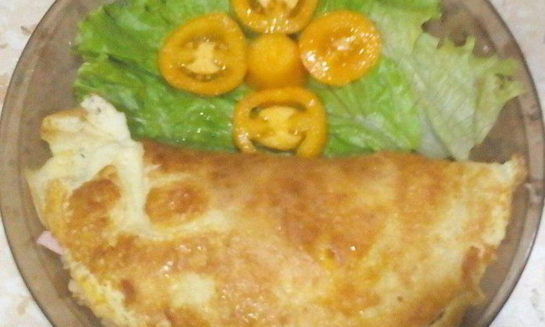 Рецепт классического французского омлета с ветчиной и сыром