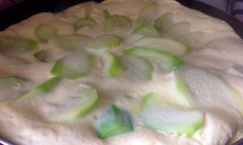 Рецепт нежного омлета с кабачками на сковороде